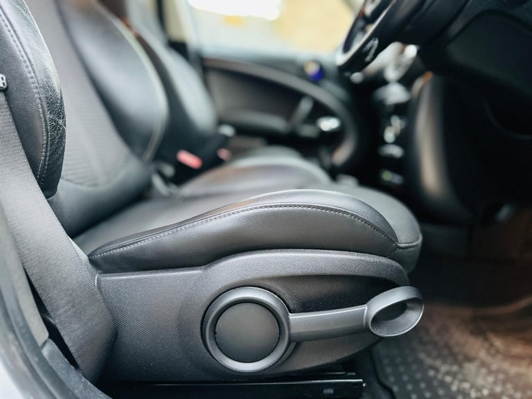 2011 MINI Countryman 1.6 Cooper S ALL4 Euro 5 (s/s) 5dr HATCHBACK Petrol Manual