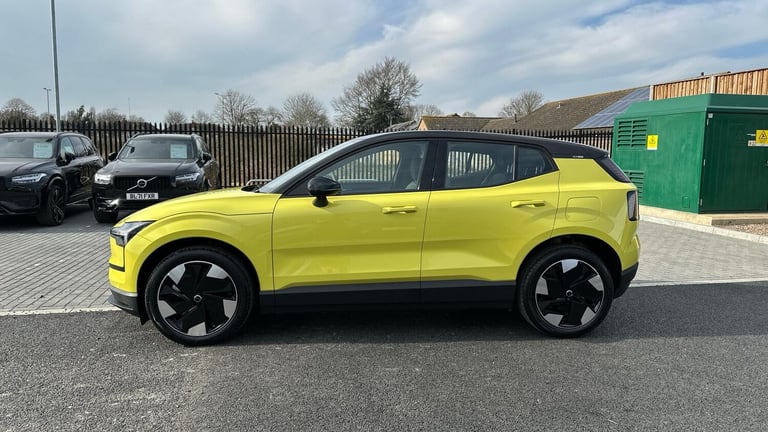 2025 Volvo EX30 315kW Twin Motor Performance Plus 69kWh 5dr Auto ESTATE ELECTRIC Automatic