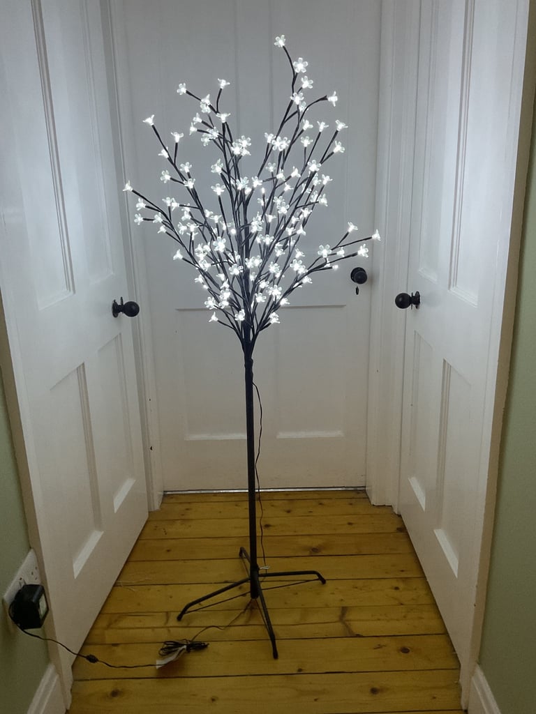 Lighted Cherry Blossom Tree Floor Lamp 5’ tall