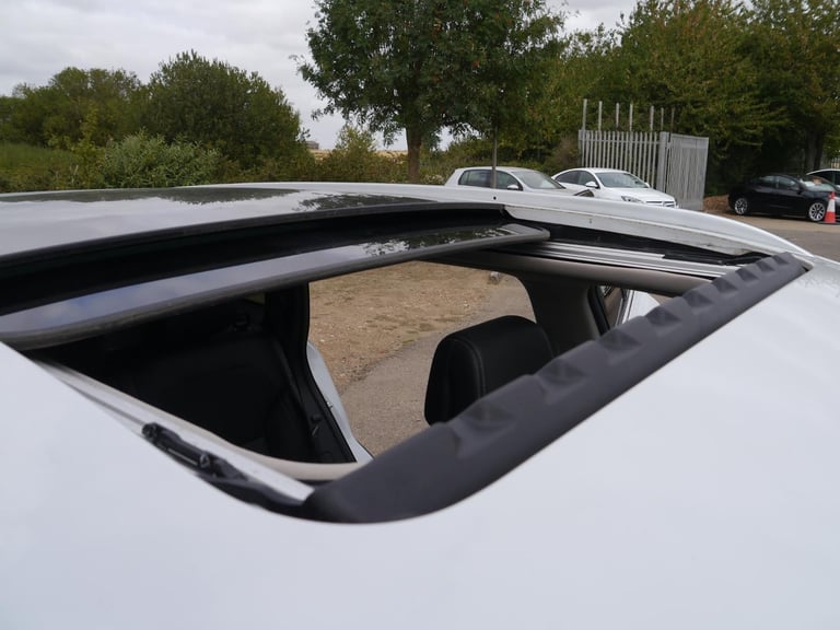 Renault Koleos 2.0 dCi Signature Nav X-Trn A7 4WD Euro 6 (s/s) 5dr