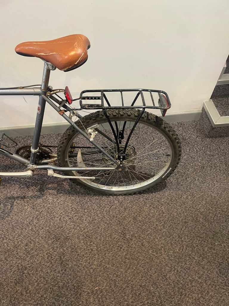 vintage 1980’s  Raleigh Maverick bike