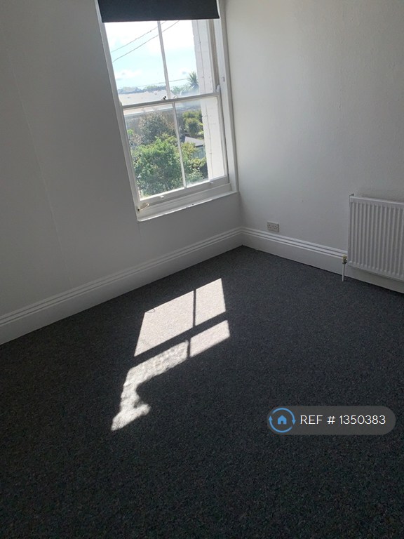 1 bedroom in Clarence Court, Shanklin, PO37 (#1350383)