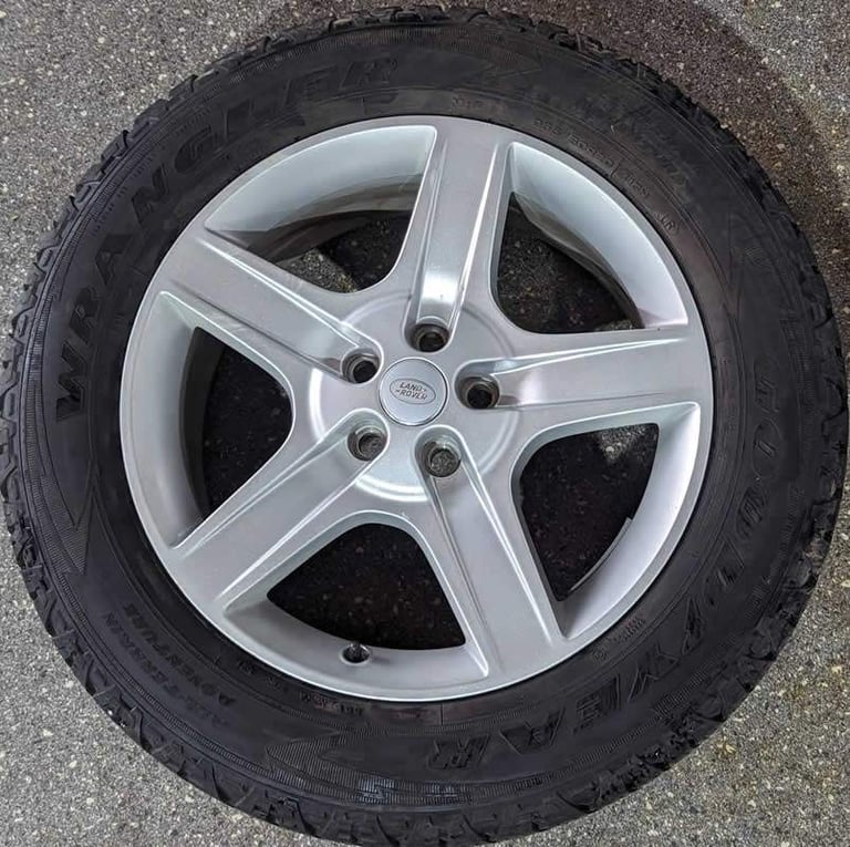 20" GENUINE OEM LAND ROVER DEFENDER 5094 WHEELS & GOODYEAR TYRES