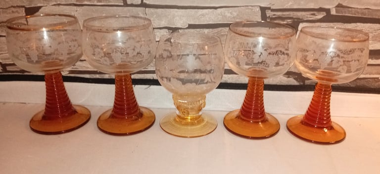 image for French Amber Beehive Stem Wine Brandy Glasses Set 5 Gold Trim Vintage