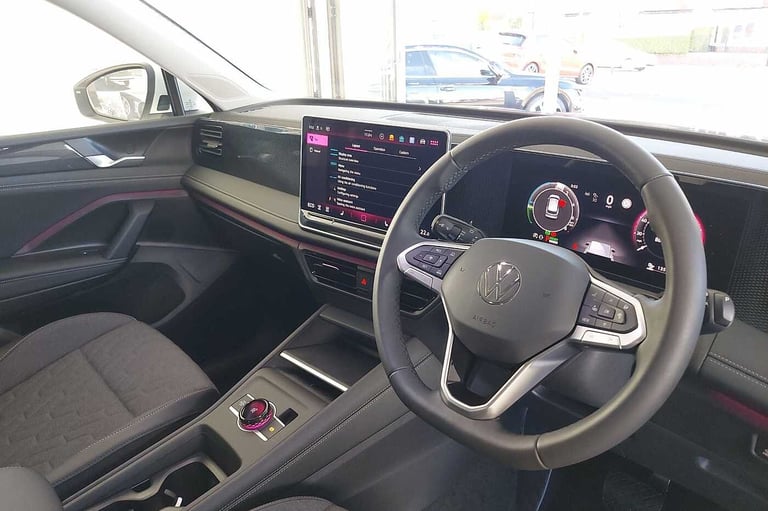 2024 Volkswagen Tiguan 1.5 TSI eHybrid Match 5dr DSG ESTATE PETROL/ELECTRIC Automatic