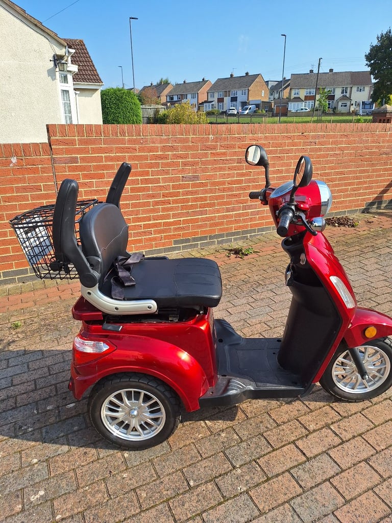 JT  500 MOBILITY SCOOTER