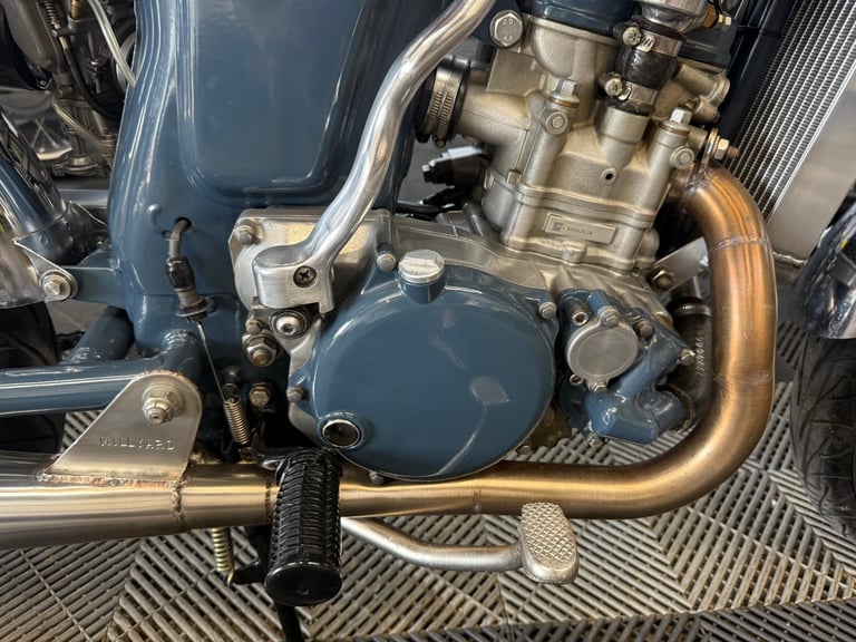 Allen Millyard Build – 1975 Honda “SS250”, SS50, CARL FOGARTY LAST TO RIDE 