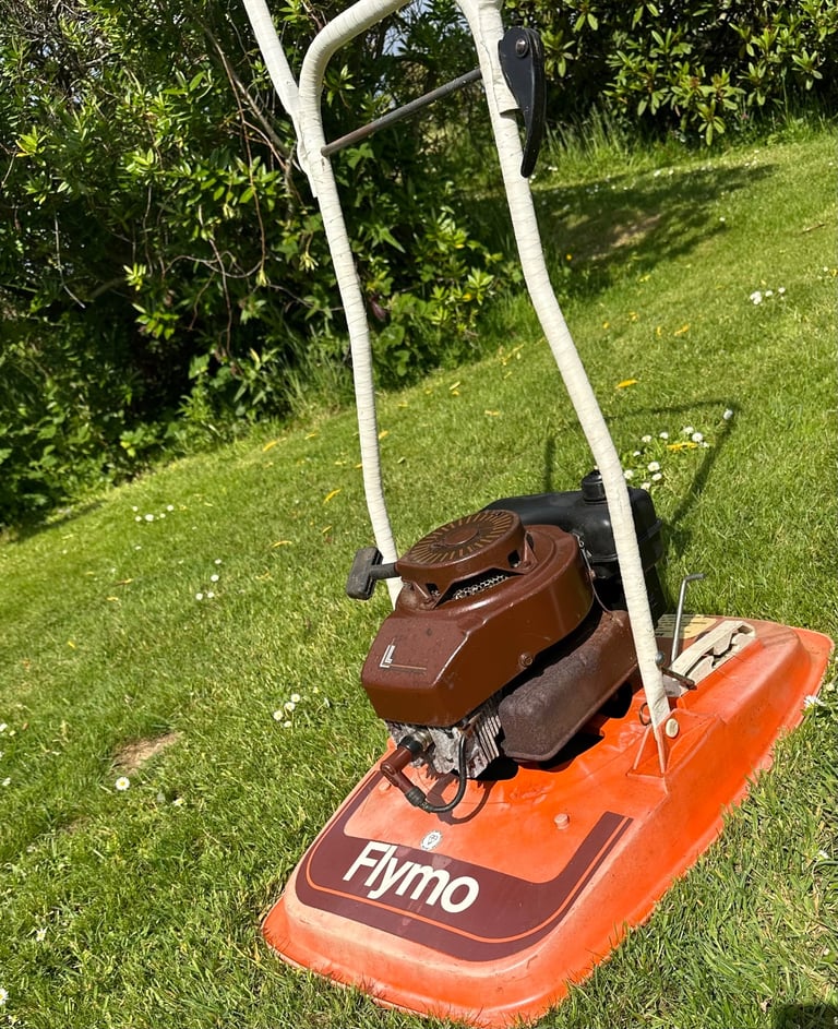 Flymo 2stroke petrol hover mower VGC serviced lawnmower great for slopes & banks 