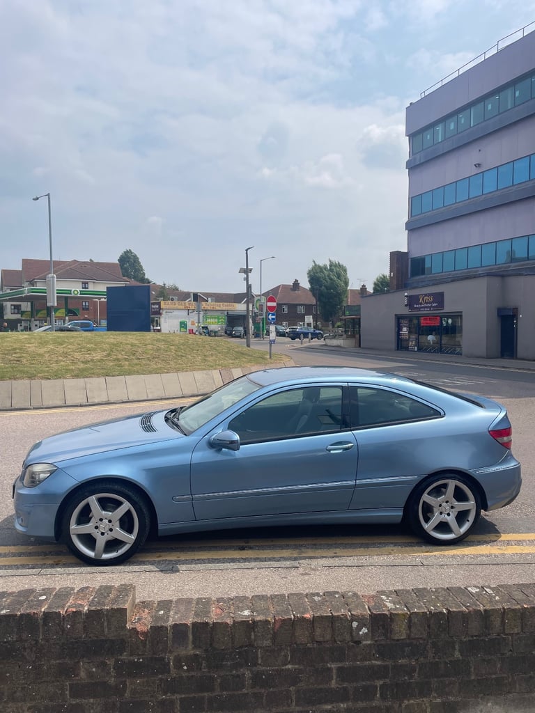 Mercedes-Benz, CLC, Coupe, 2010, Semi-Auto, 1796 (cc), 3 doors