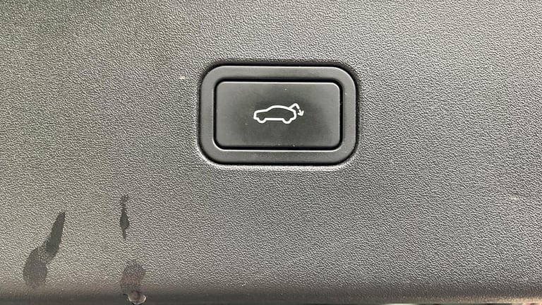 2024 Volvo EX30 Twin Performance 69kWh Ultra Auto AWD 5dr ESTATE Electric Automatic