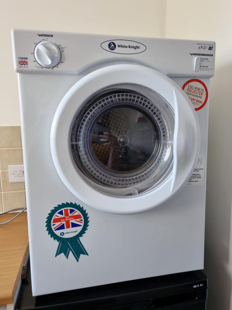White Knight Compact 3.5kg Tumble Dryer 