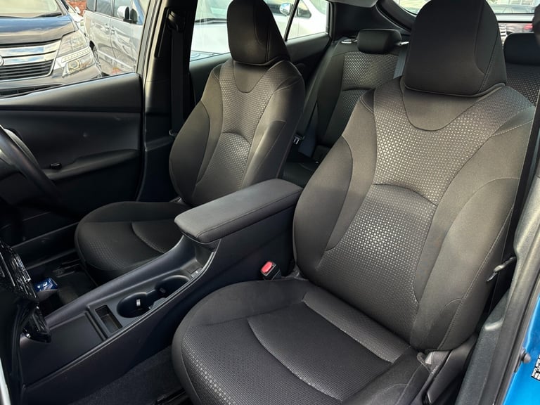 2019 TOYOTA PRIUS 1.8L Petrol Hybrid Electric Euro 6 Automatic 5 Seater 5 Doors