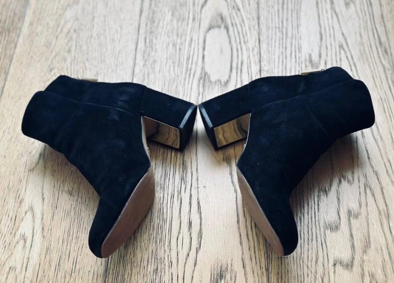 Black Suede Heeled Ankle Boots 