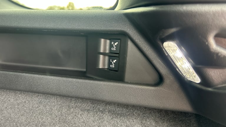 2025 Land Rover Discovery Sport 2.0 D200 Dynamic HSE 5dr Auto [5 Seat] Diesel Station Wagon Stati...