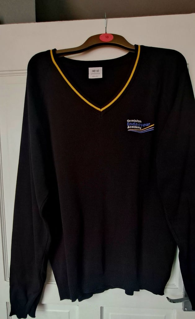 image for Ormiston  jumper & hoodie 