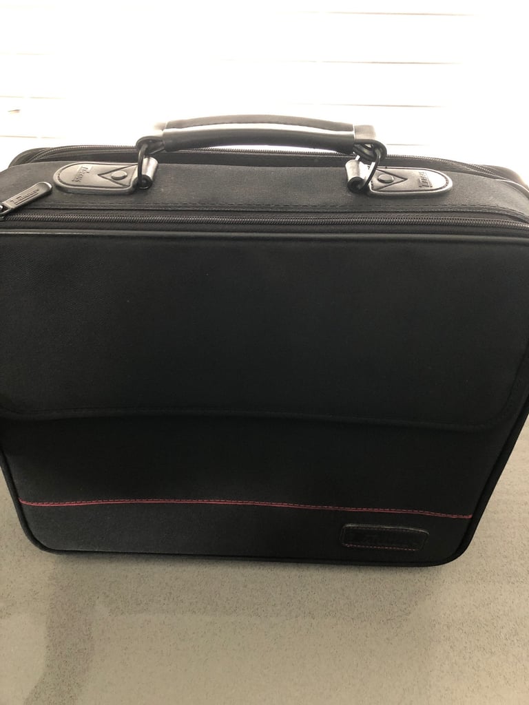 Laptop bag (new)