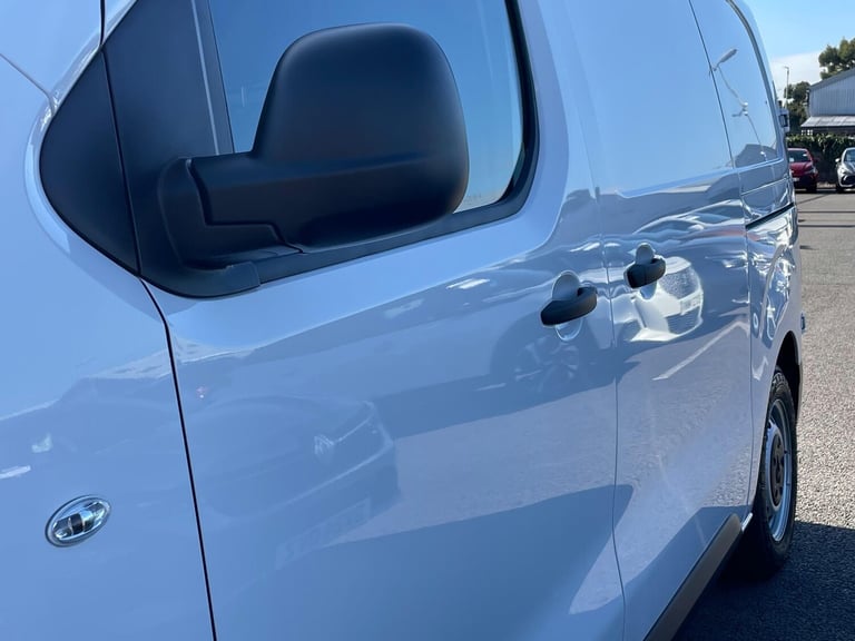 2024 Peugeot e-Expert e 1000 75kWh Professional Premium + Standard Panel Van Auto MWB 6dr (7kW Ch...