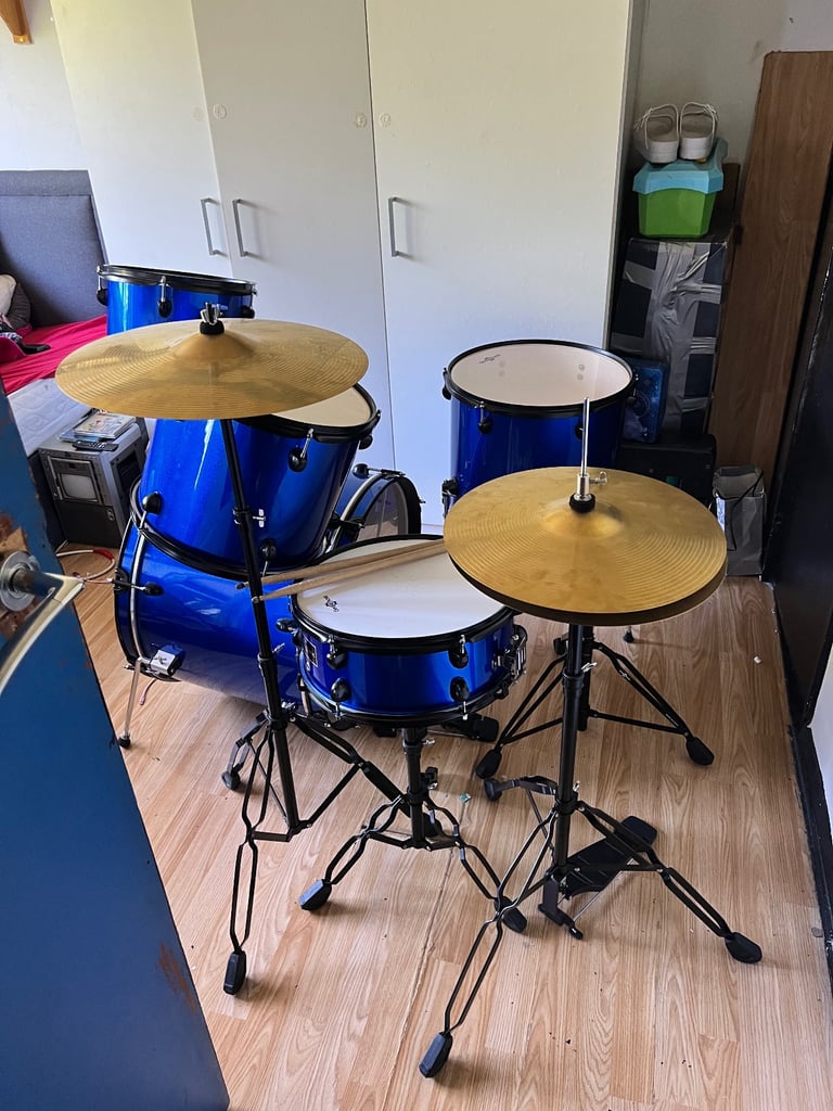 Drum kit