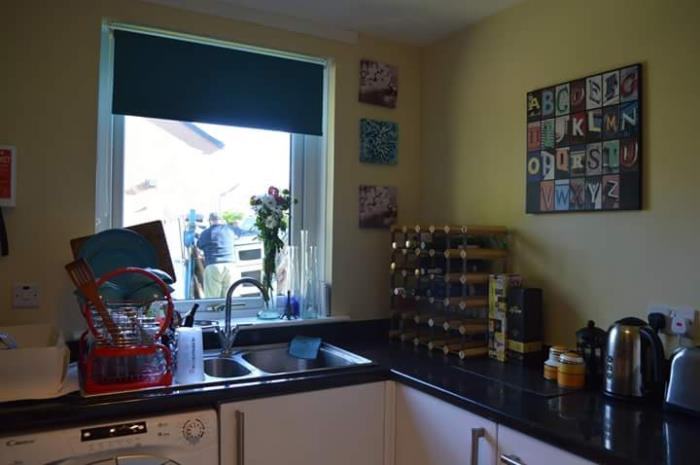 Fully Furnished 1 bedroom modern flat at Corstorphine EH12 8XR. From Mid Dec 2025