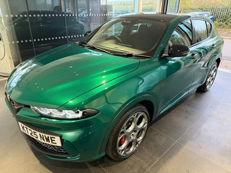 2025 Alfa Romeo Tonale 1.3 PHEV Tributo Italiano 5dr Auto Hatchback Petrol Parallel PHEV Automatic