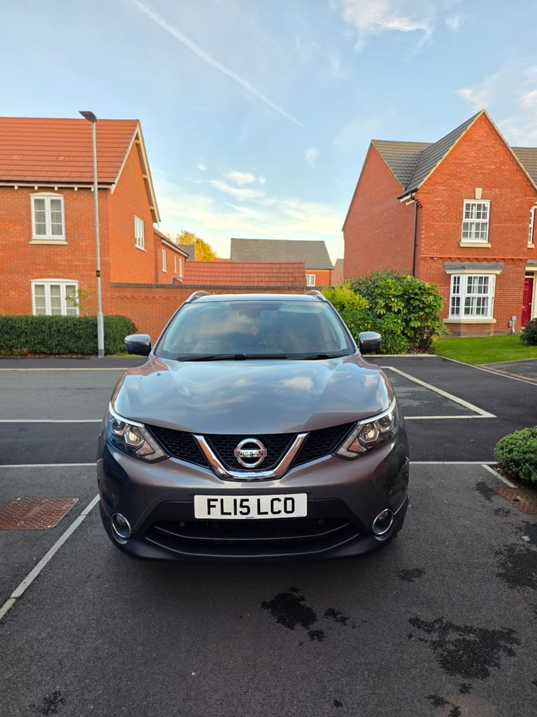Nissan, QASHQAI, Hatchback, 2015, Manual, 1461 (cc), 5 doors