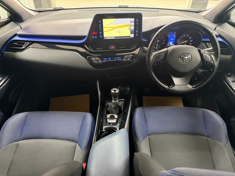 2017 Toyota C-HR 1.2T Dynamic 5dr HATCHBACK Petrol Manual