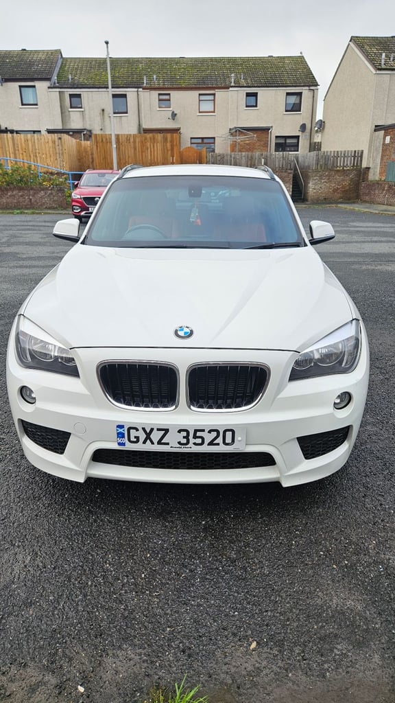 image for BMW, X1, Estate, 2014, Manual, 1995 (cc), 5 doors