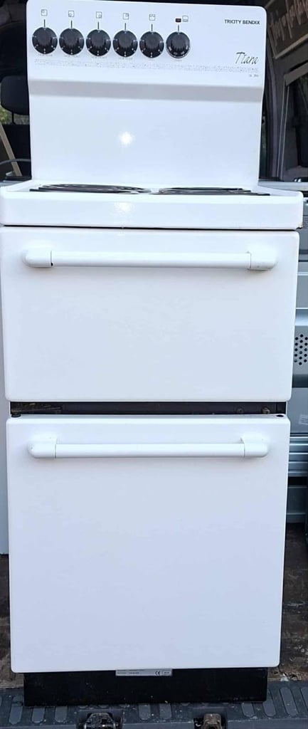 image for retro electric cooker, can deliver