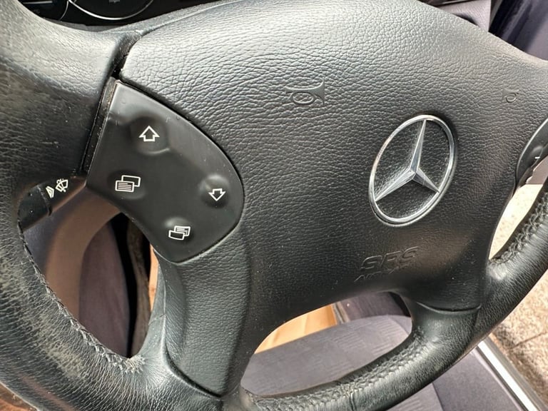 2004 04 MERCEDES-BENZ C-CLASS 2.1 C200 CDI AVANTGARDE SE SALOON 4DR DIESEL AUTOM