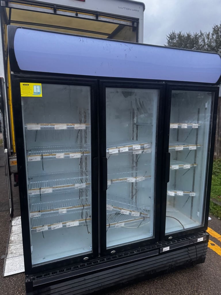 Commercial upright triple door glass display fridge cafe restaurant 