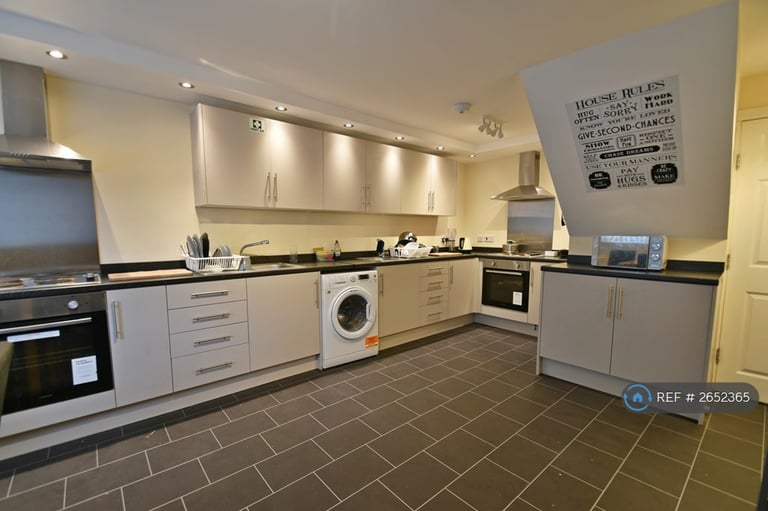 image for 1 bedroom in Oldham Road, Failsworth, Manchester, M35 (#2652365)