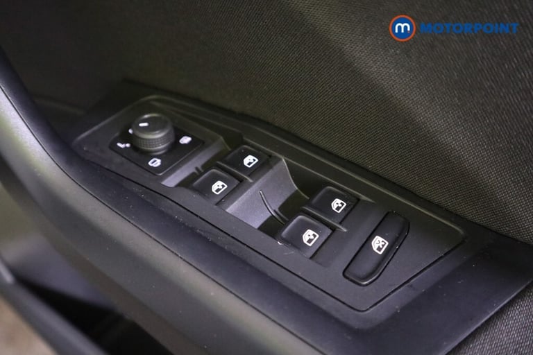 2023 Volkswagen T-Roc 1.5 TSI Life 5dr SUV Petrol Manual