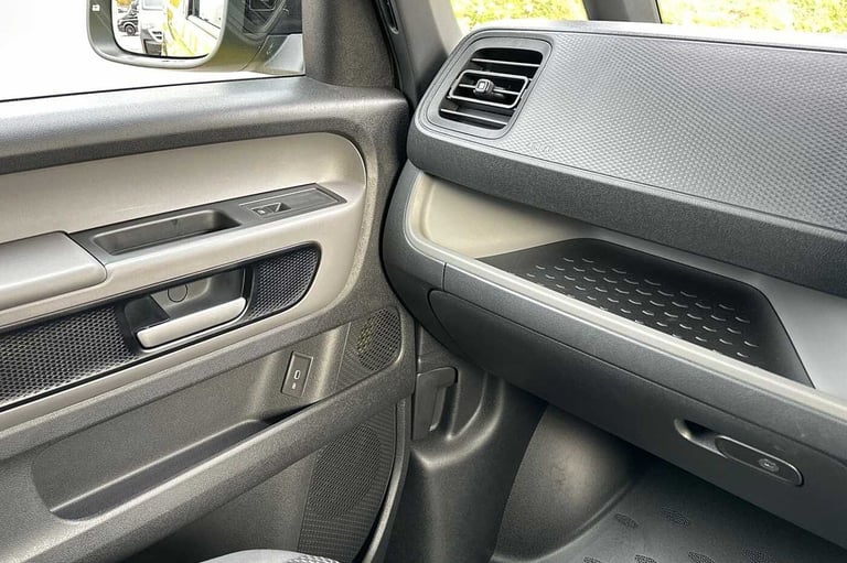 2025 Volkswagen ID. Buzz Cargo 250kW Commerce Plus 79kWh Auto 4Motion Van Electric Automatic