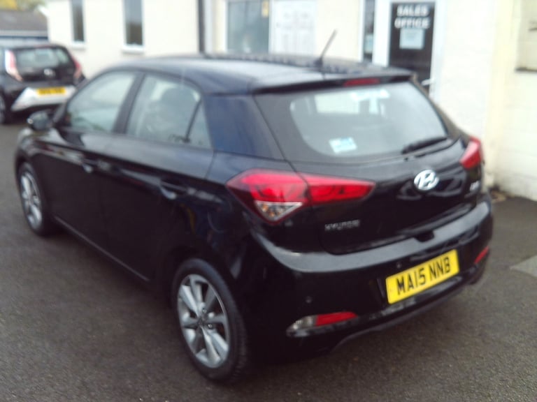 2015 Hyundai i20 1.2 SE 5dr HATCHBACK Petrol Manual