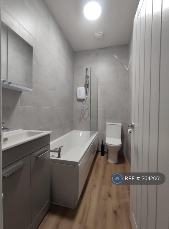 3 bedroom house in Robins Lane, St. Helens, WA9 (3 bed) (#2642061)