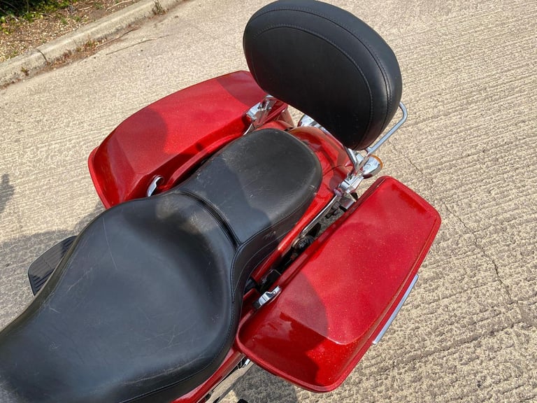 2004 HARLEY DAVIDSON FLHRCI ROAD KING CLASSIC 1550 - CUSTOM TOURING CRUISER