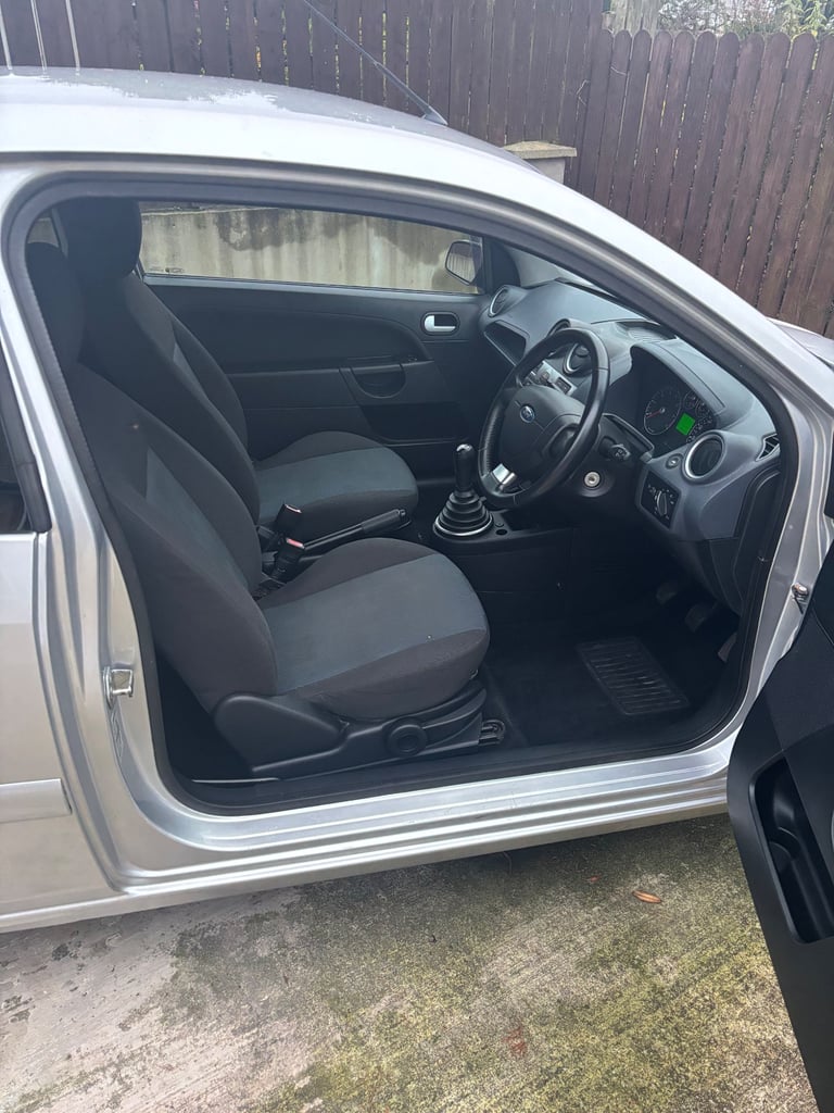 Ford, FIESTA, Hatchback, 2007, Manual, 1242 (cc), 3 doors