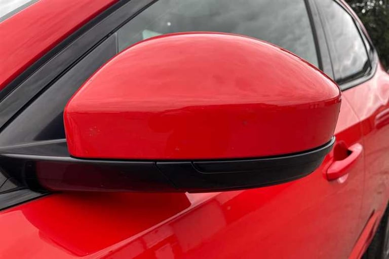 2020 Jaguar E-Pace 2.0 D180 Chequered Flag SUV 5dr Diesel Auto AWD Euro 6 (s/s) (180 ps) SUV Dies...