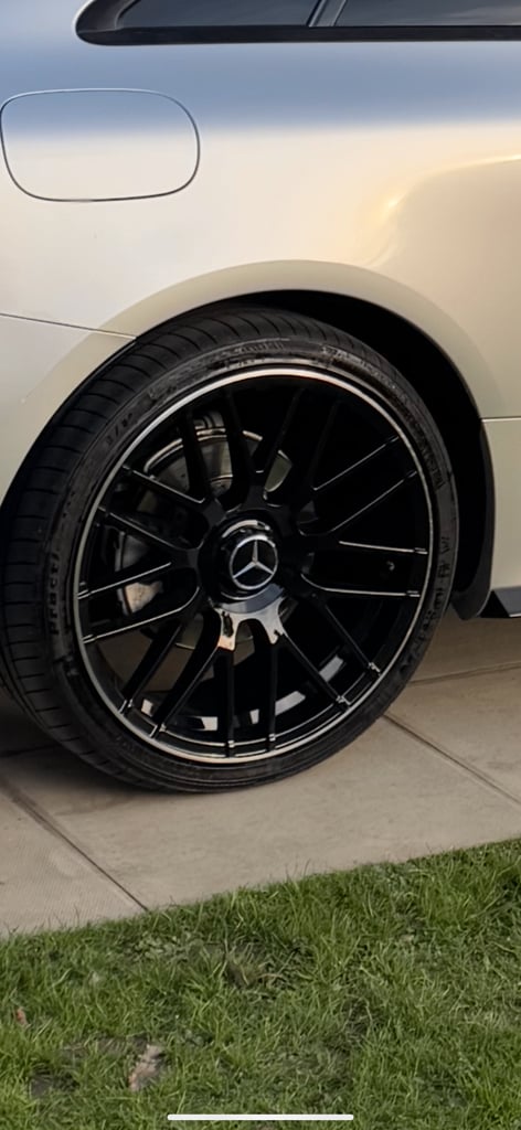 4x 20”AMG GT Style Alloys - Gloss Black 