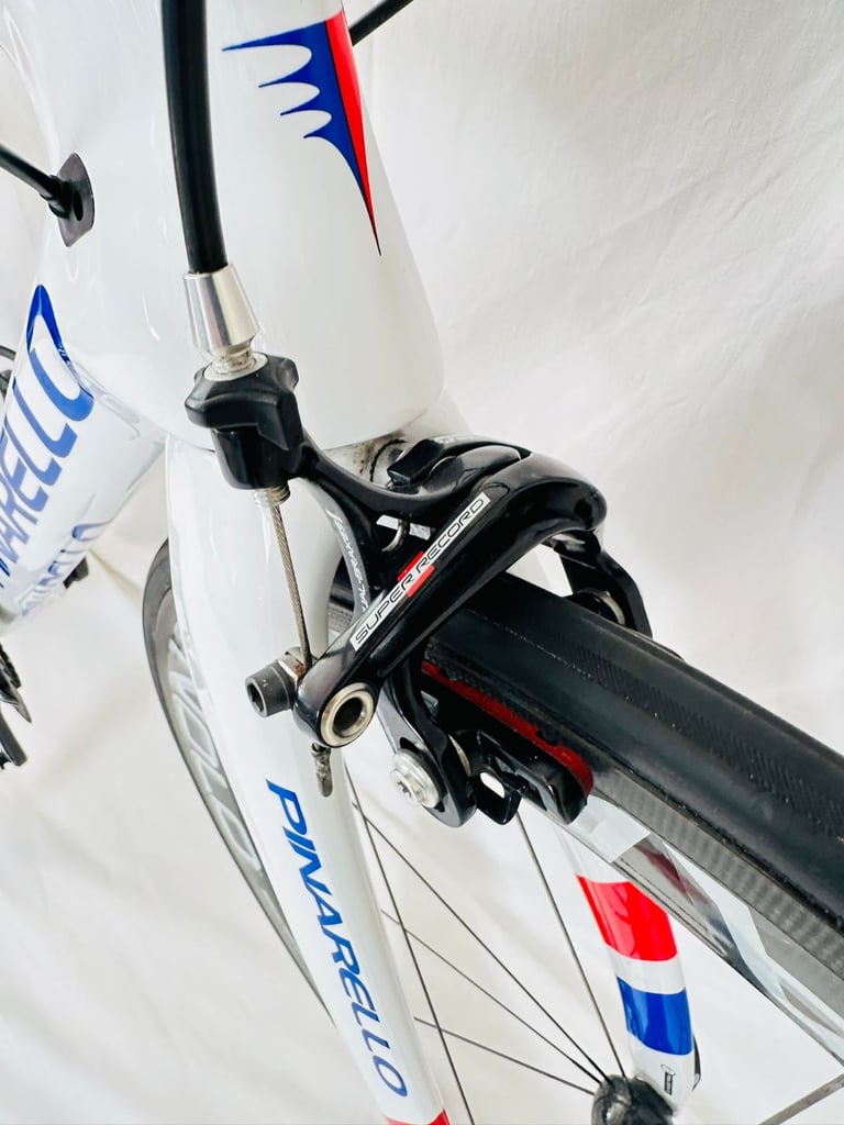 PINARELLO DOGMA F8 size/S Campagnolo Super Record Groupset alone cost Road Bike