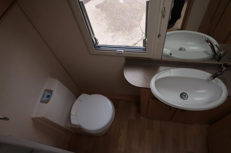 2011 COACHMAN Pastiche 460/2 