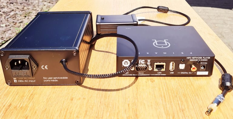 image for Streama transport and power supply 