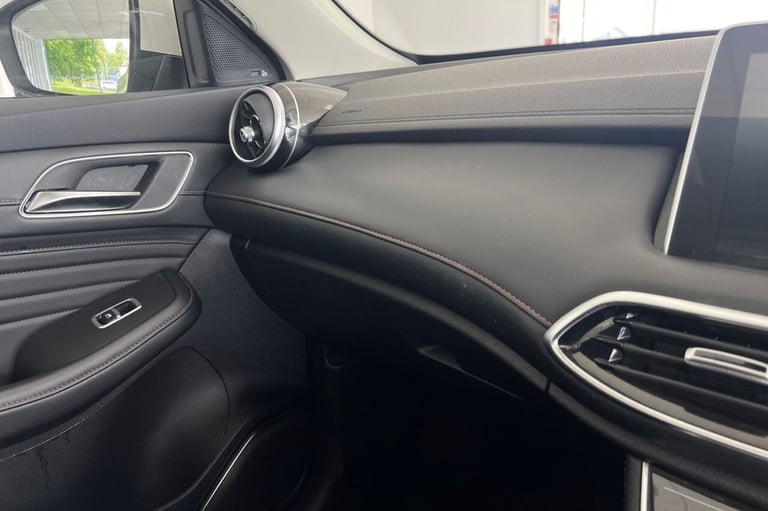 2020 20 MG MG HS 1.5 T-GDI EXCLUSIVE SUV 5DR PETROL MANUAL EURO 6 (S/S) (162 PS)