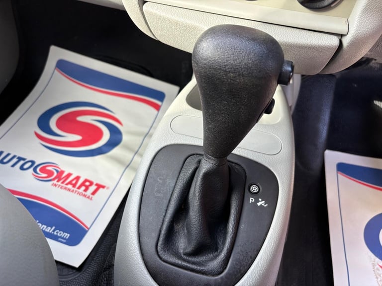 RENAULT Kangoo WHEELCHAIR ACCESSIBLE VEHICLE AUTO WAV AUTOMATIC 1.6 16v