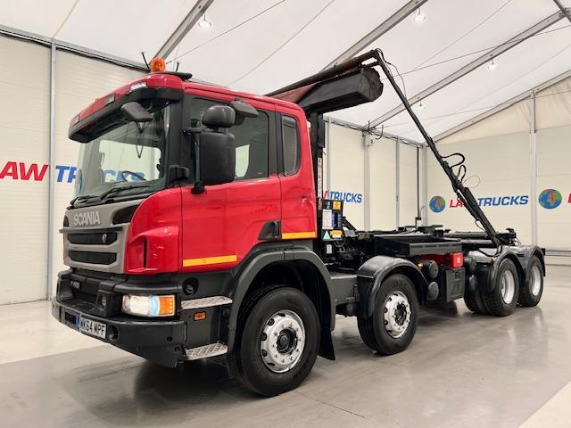 Scania P410 8x4 Day Cab Hookloader Manual