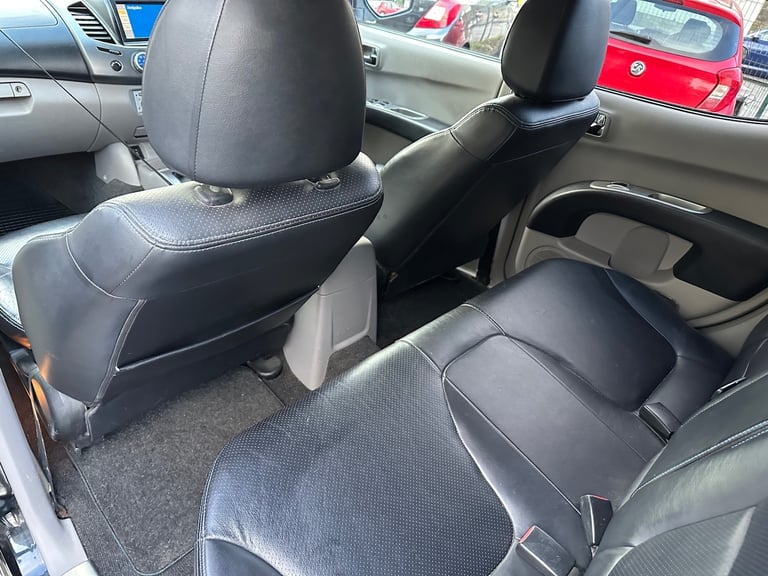 2007 Mitsubishi L200 Double Cab DI-D Elegance 4WD Auto 134Bhp PICK UP DIESEL Automatic