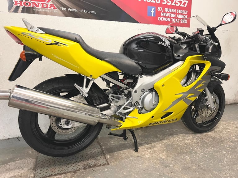 HONDA CBR600FY 2000 W REG JUST 24403 MILES A REALLY LOVELY EXAMPLE