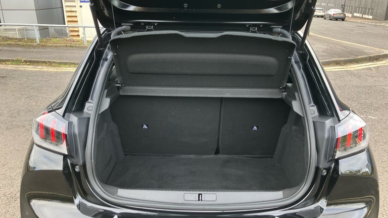 2023 Peugeot 208 1.2 PureTech 100 Allure Premium + 5dr Petrol Hatchback Hatchback Petrol Manual