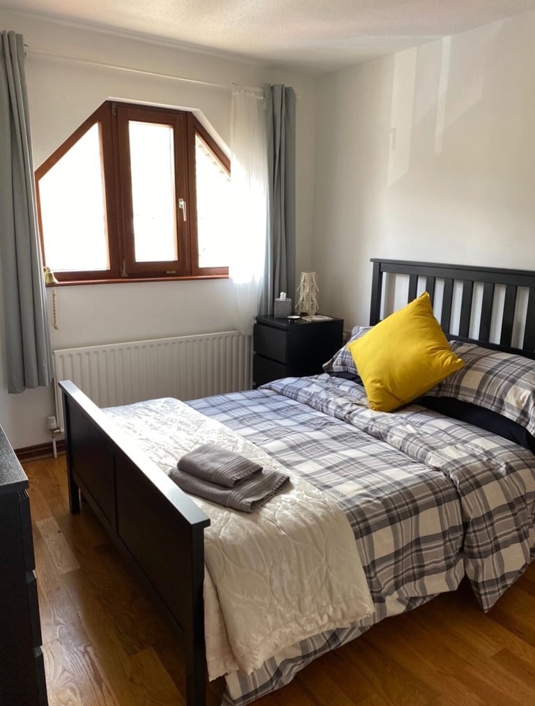 Beautiful Antrim Road apartment with a sea view  