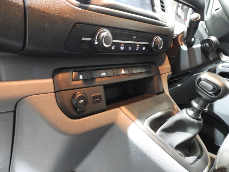 2022 72 PEUGEOT EXPERT 2.0 BLUEHDI 1400 PROFESSIONAL PREMIUM STANDARD PANEL VAN 